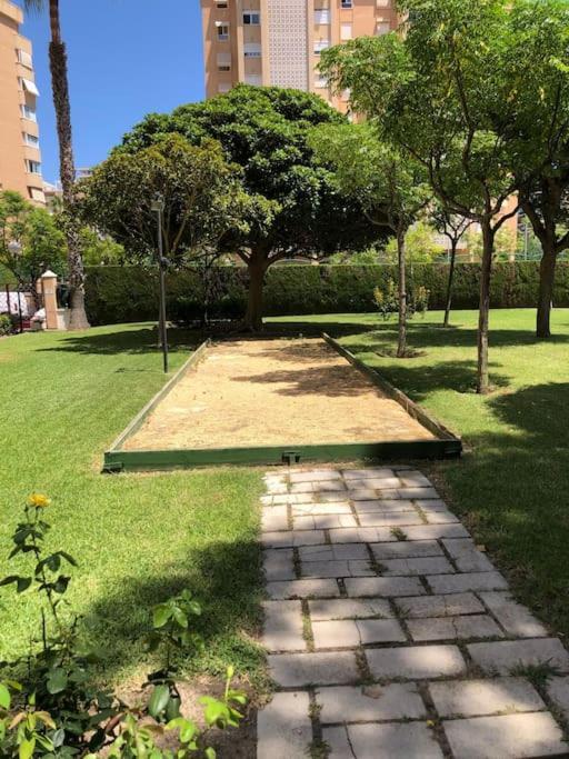 Precioso Apartamento En Urbanizacion Junto Al Mar. Alicante Eksteriør bilde