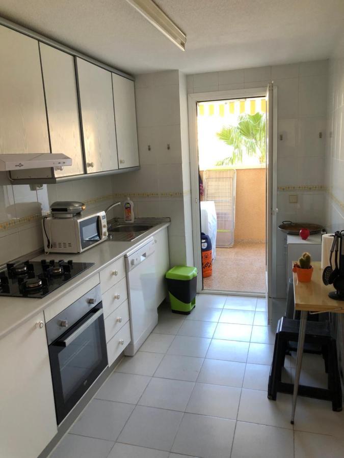 Precioso Apartamento En Urbanizacion Junto Al Mar. Alicante Eksteriør bilde