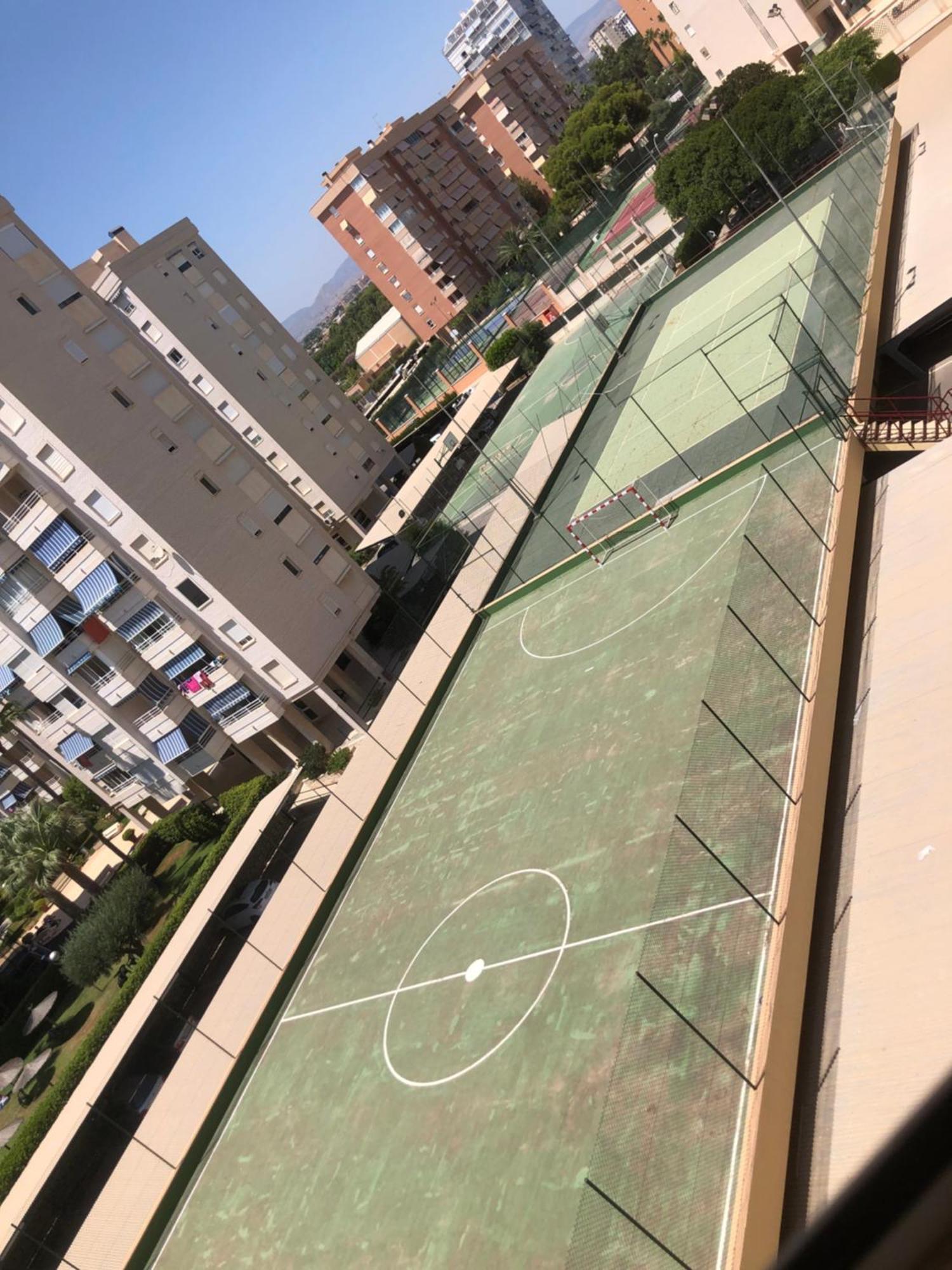 Precioso Apartamento En Urbanizacion Junto Al Mar. Alicante Eksteriør bilde