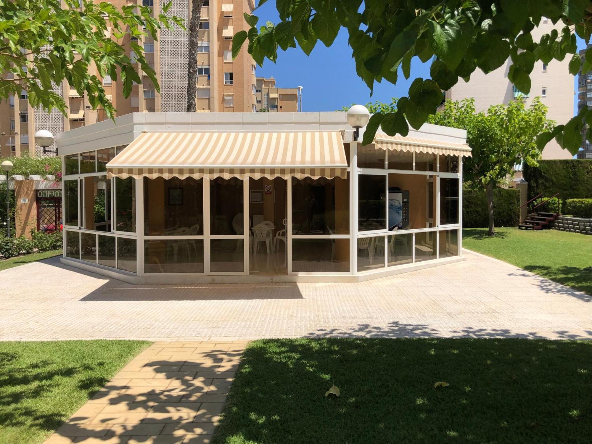 Precioso Apartamento En Urbanizacion Junto Al Mar. Alicante Eksteriør bilde
