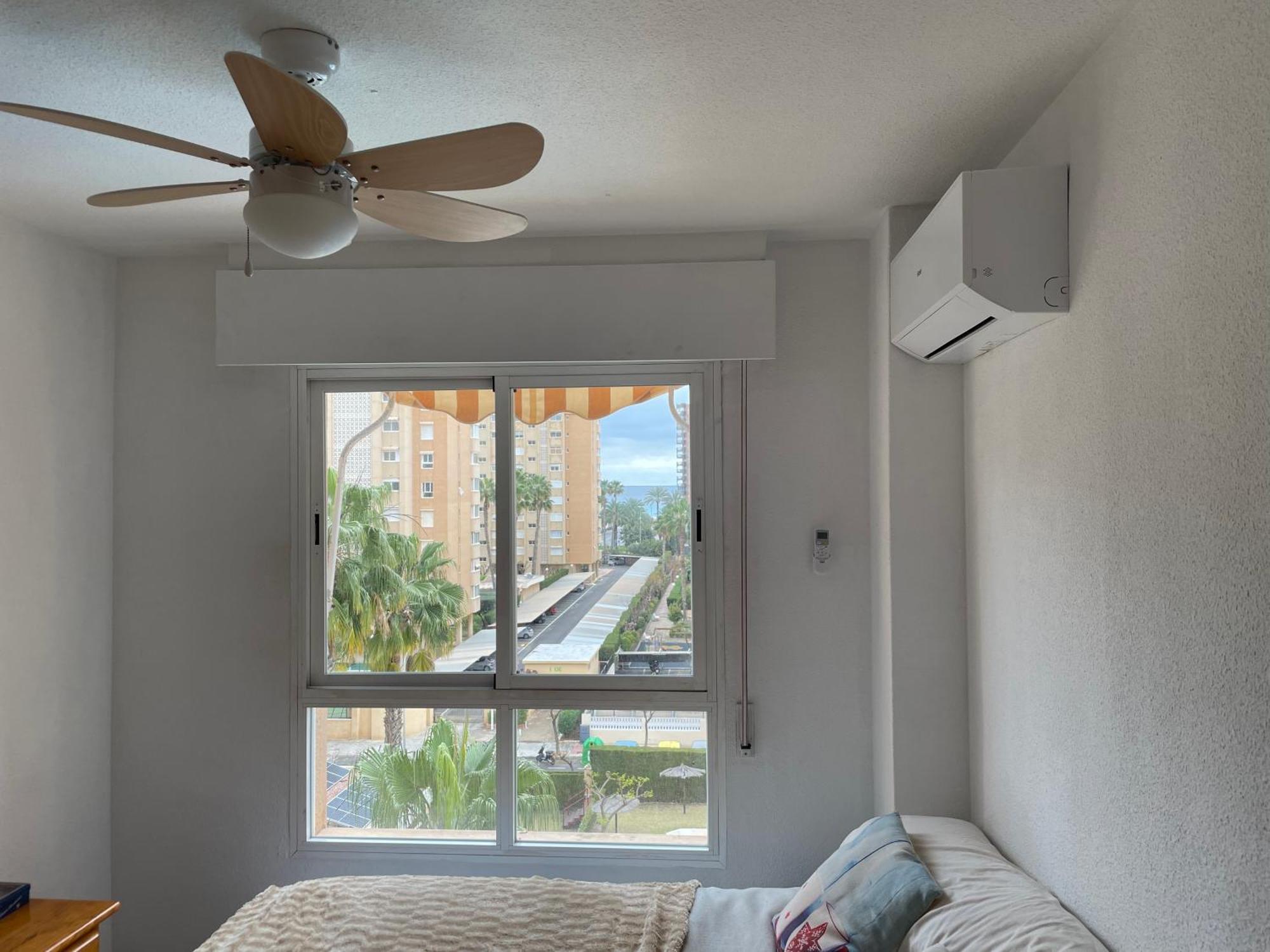 Precioso Apartamento En Urbanizacion Junto Al Mar. Alicante Eksteriør bilde